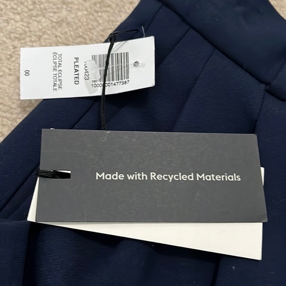 Babaton Pant - Picture 6 of 15